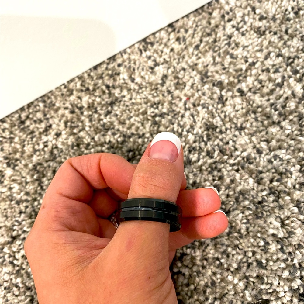 Men’s Wedding Band 11.5